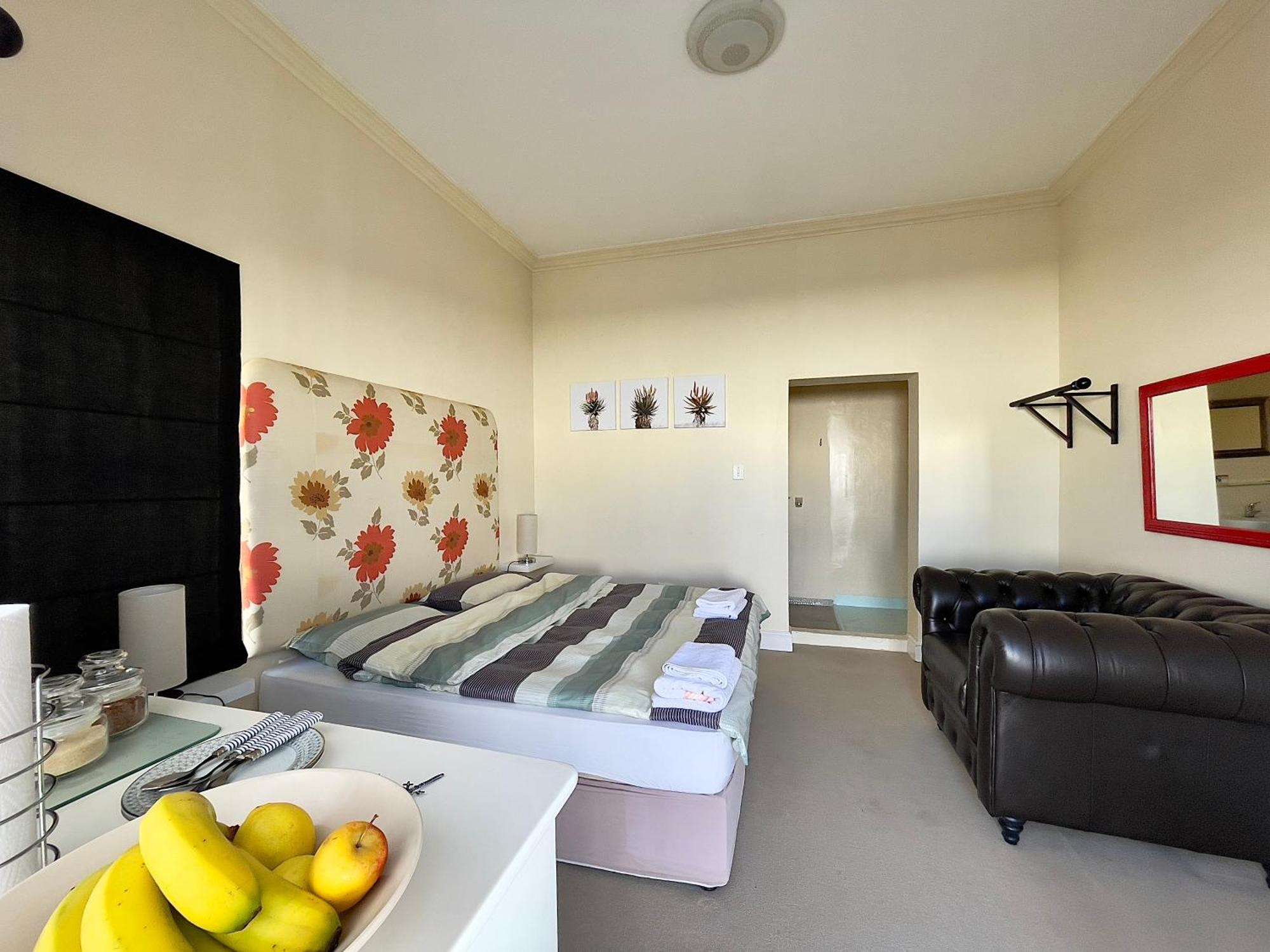 83 Eastlake Drive Apartment